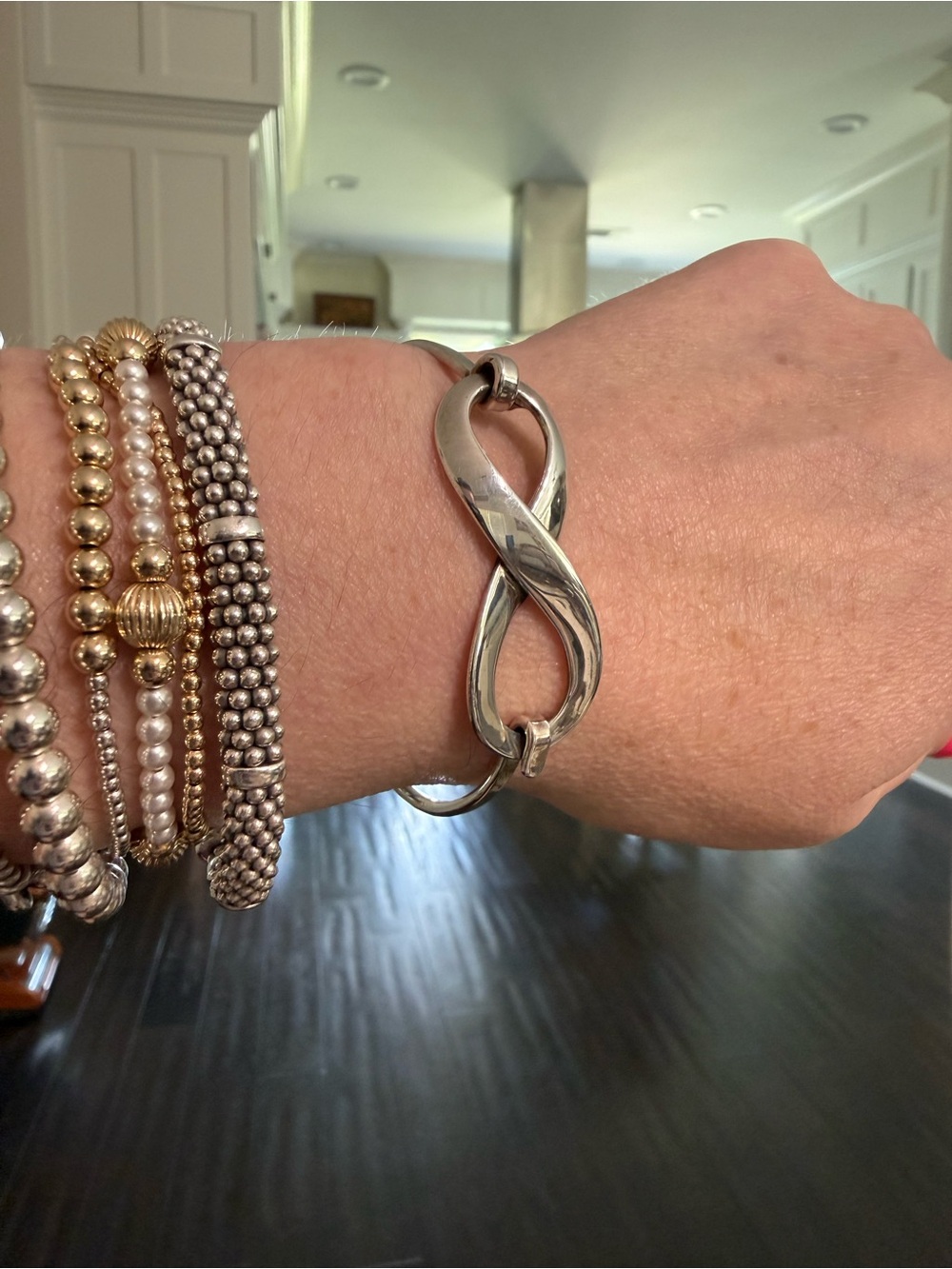 James Avery Silver Infinity Link Bracelet - Picture 6 of 8